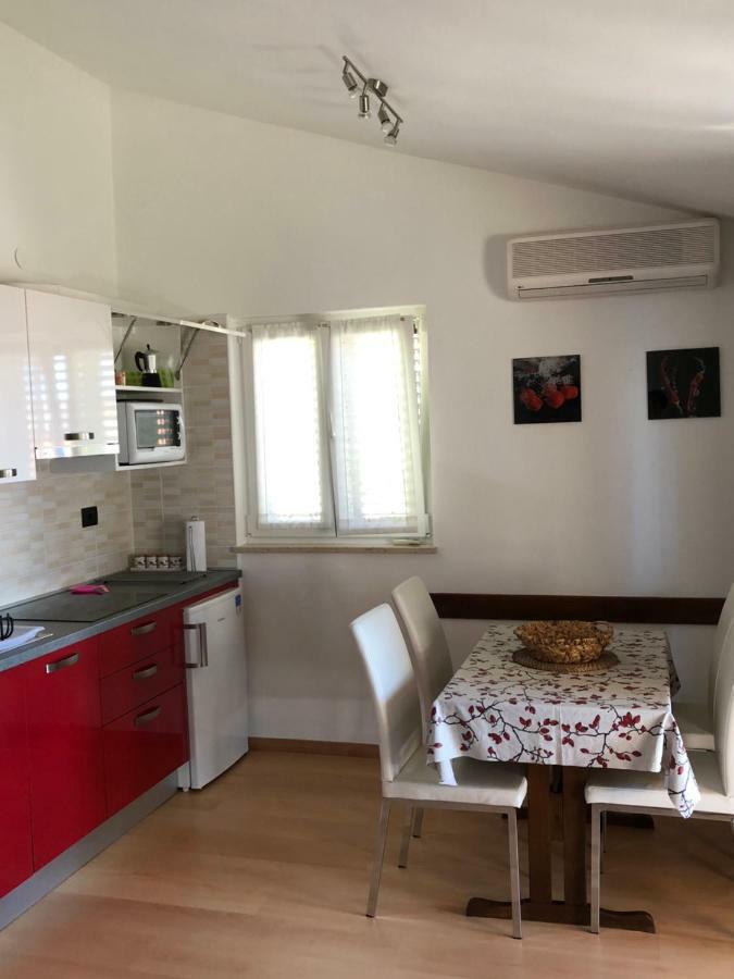 Residence4A-Appartamento Rosso 拉维尼 外观 照片